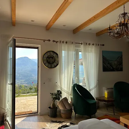 Syri Kryemates Villa *
